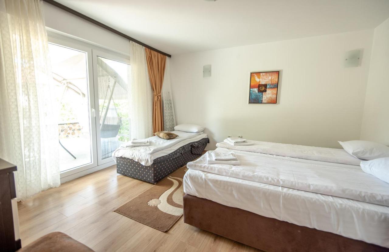 Apartman Mira SJJ Exterior photo